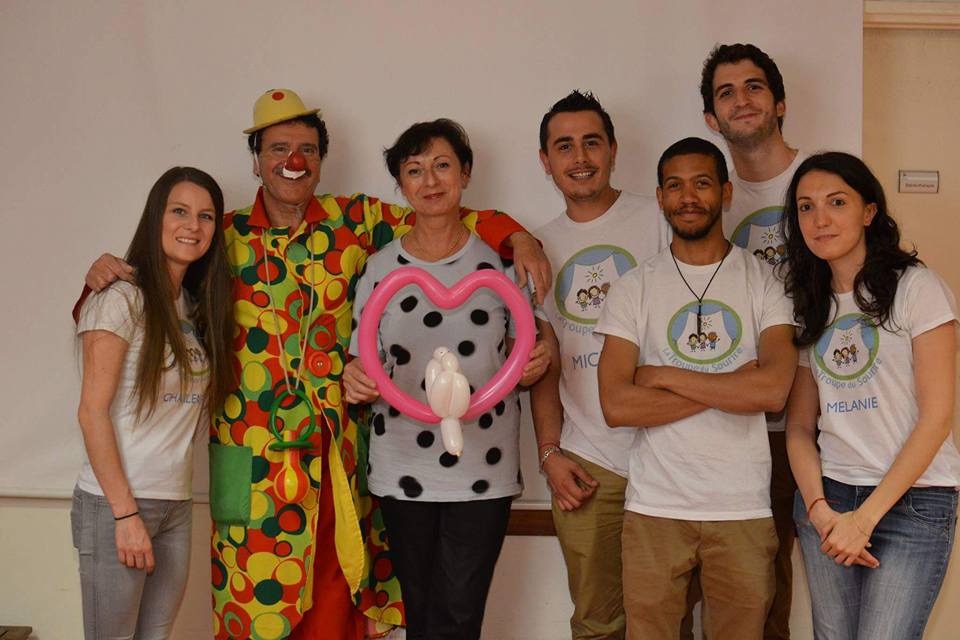 piopio le clown rigolooooooooo magicien sculpteur sur ballons fantaisiste depuis 25 ans (bénévole en hôpital).